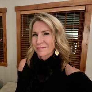 Meet your Posher, Linda